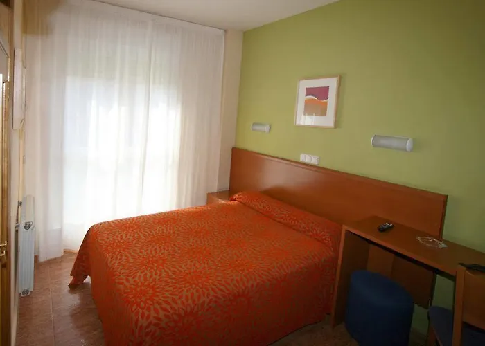 Отель Rural Tierras Del Cid